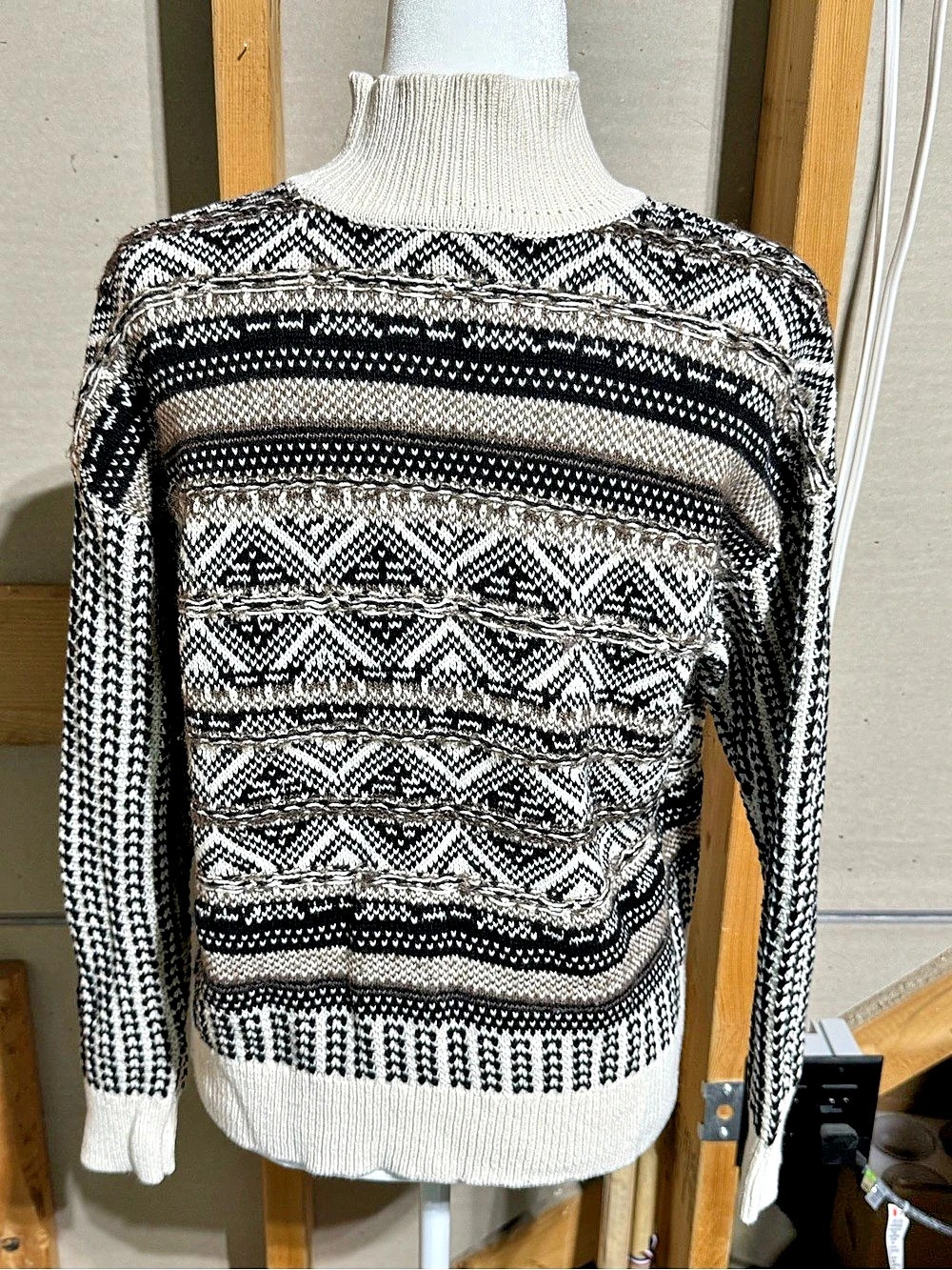 LOFT Women's Geometric Turtleneck Sweater in Black & White & Tan size medium